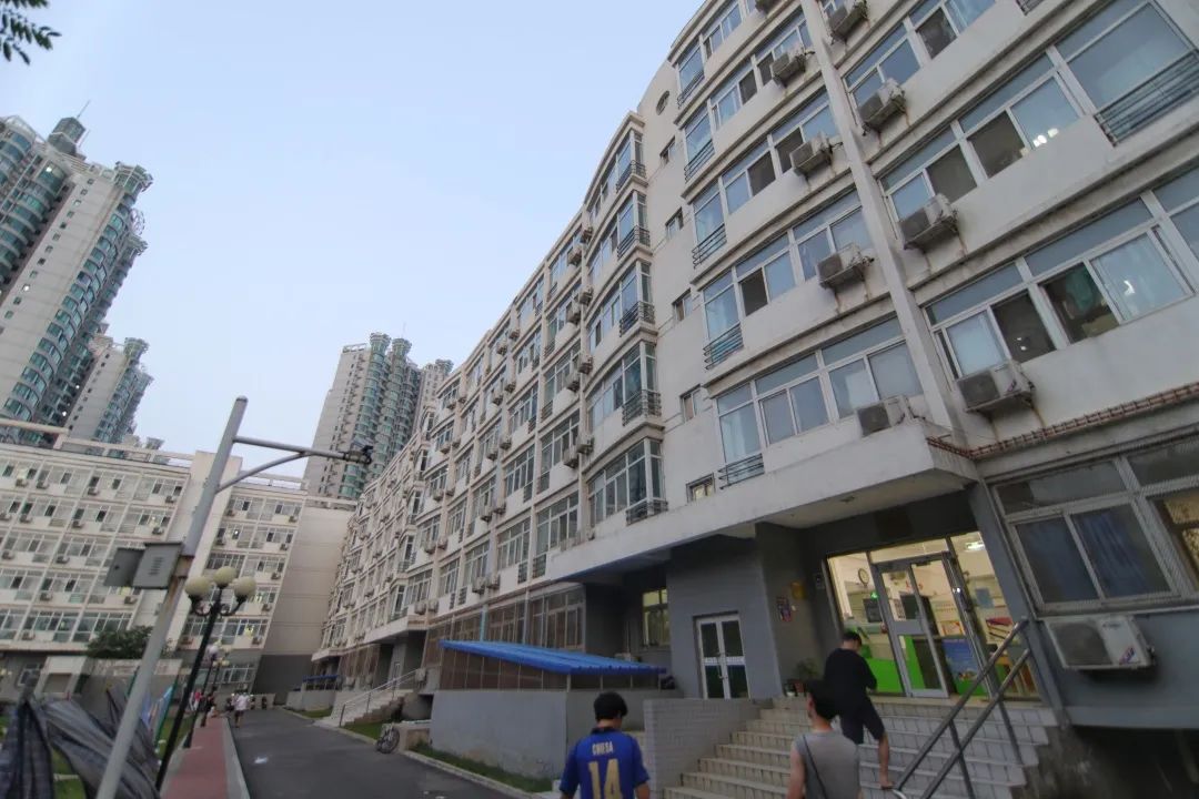 中国传媒大学宿舍条件怎么样，有空调吗（含宿舍图片）