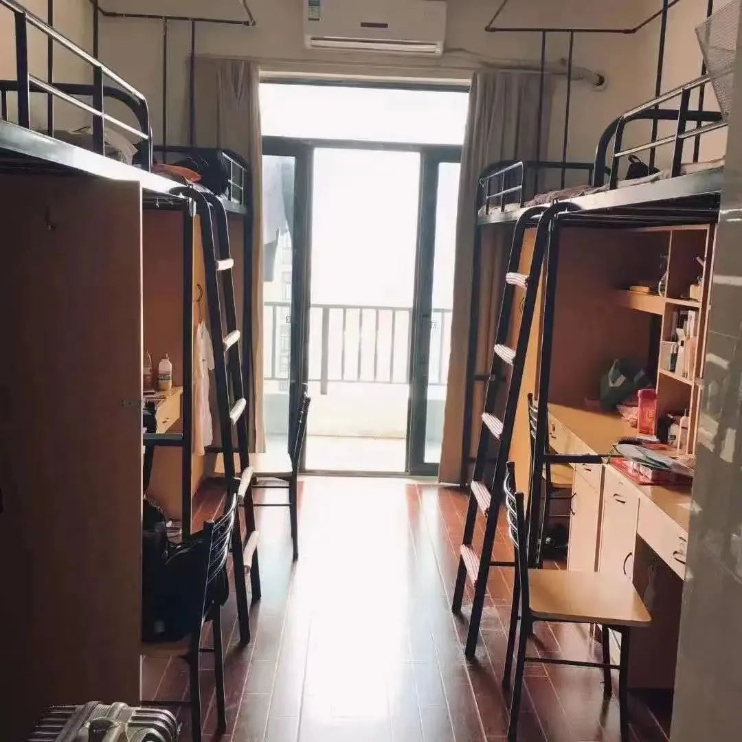 上海旅游高等专科学校宿舍条件怎么样，有空调吗（含宿舍图片）