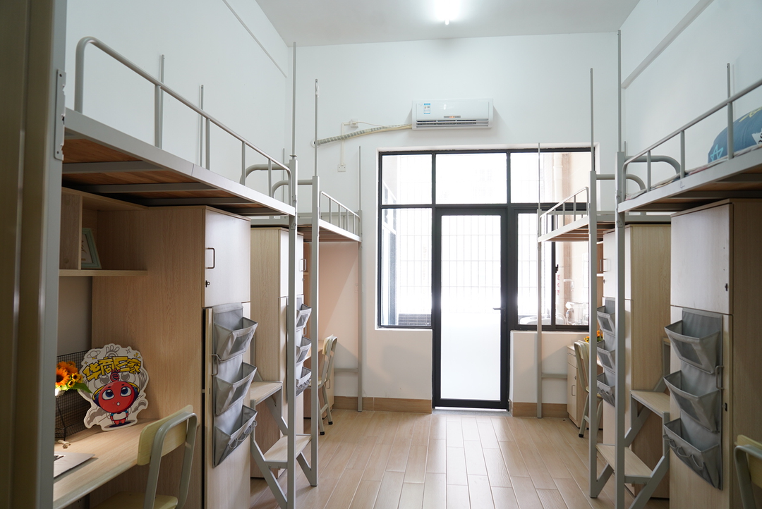 广州华商学院宿舍条件怎么样，有空调吗（含宿舍图片）