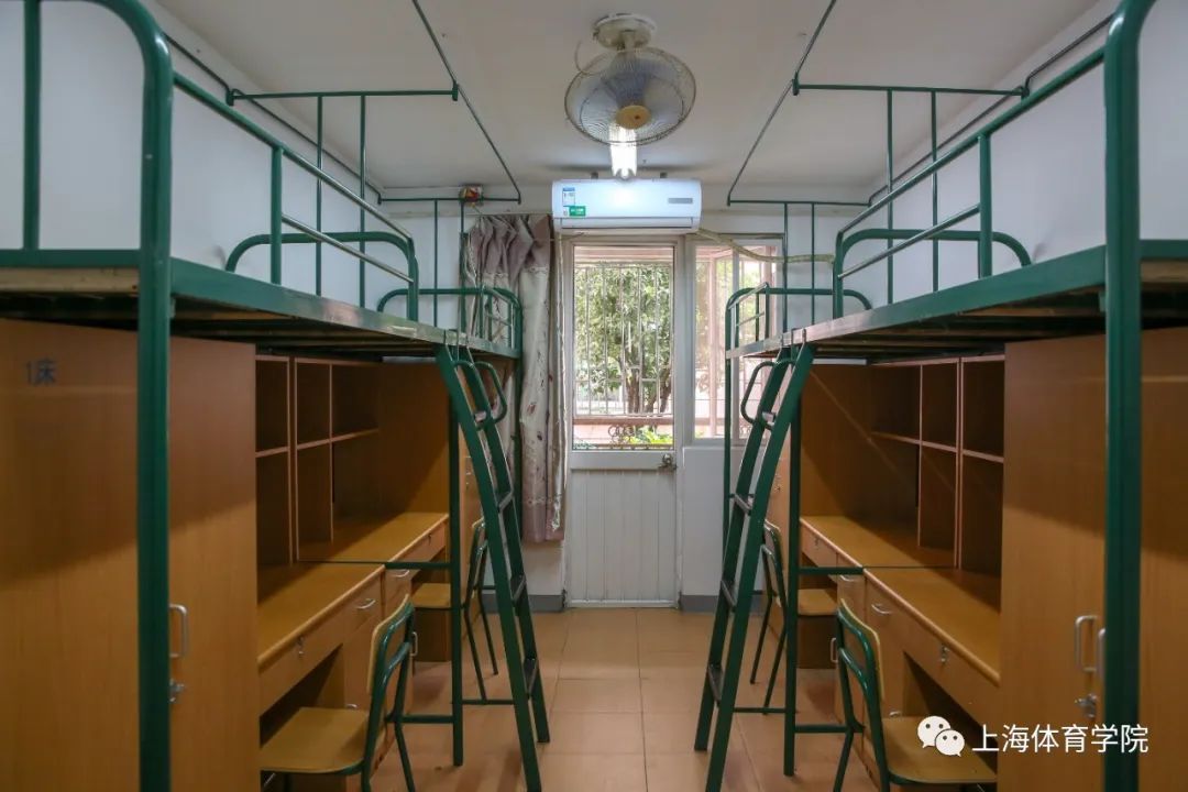 上海体育学院宿舍图片
